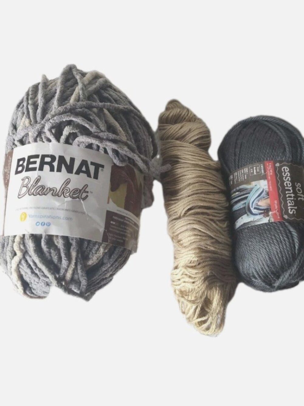 Lot of 3 yarns Bernat, Soft Essentials